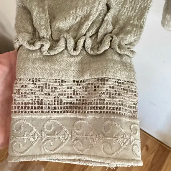 Free People Elegant Spanish Moss Women's Top - Picture 4 of 11